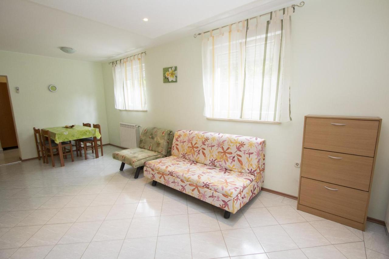 Apartments Rajci Ровинь Экстерьер фото